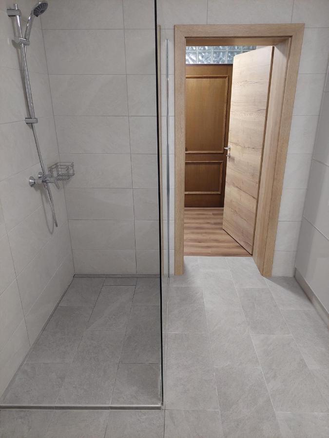 סאלפלדן אם שטיינרן מיר Stony Sea Apartments מראה חיצוני תמונה